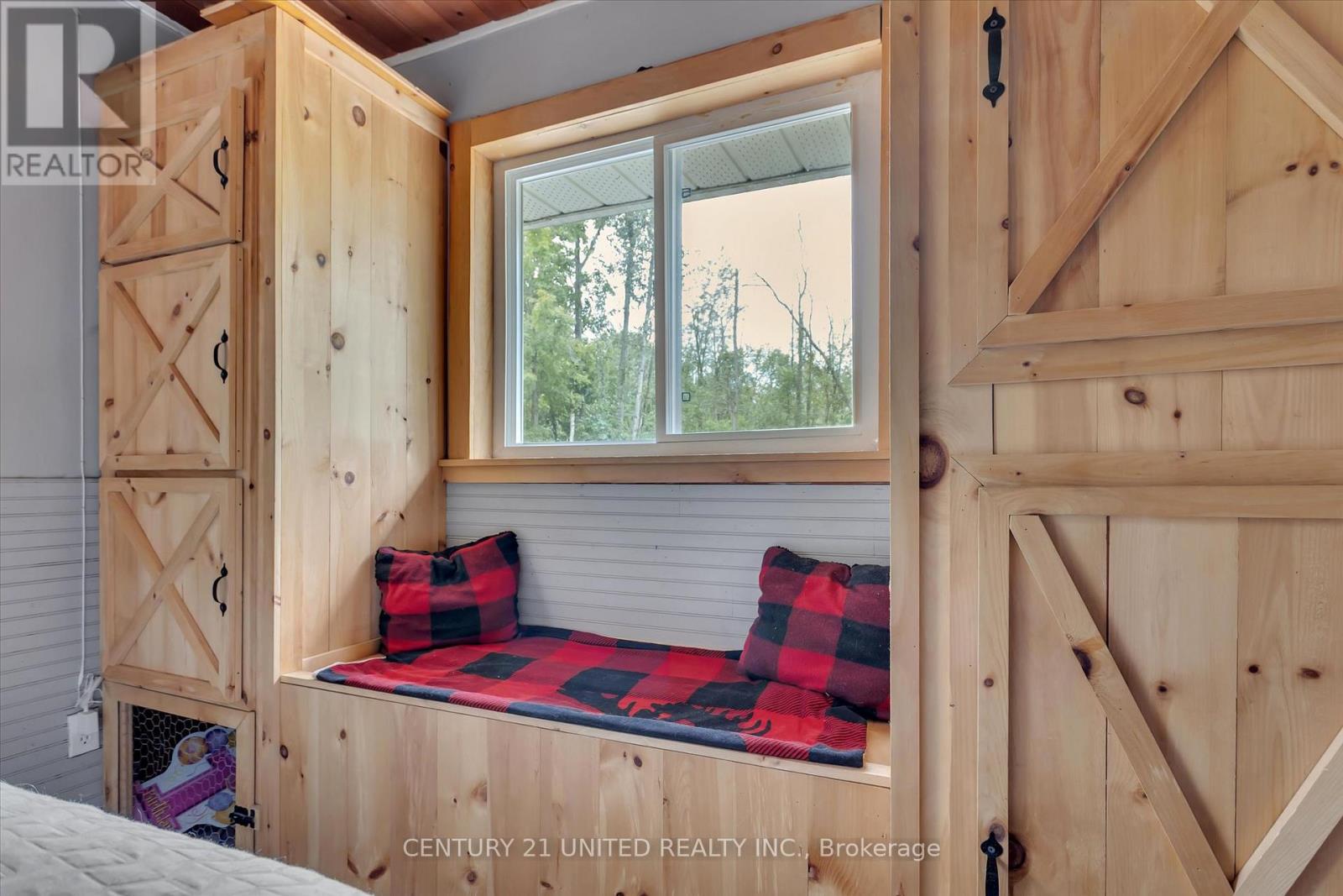 55 Northern Avenue, Trent Lakes, Ontario K0M 1A0 - Photo 20 - X12517408