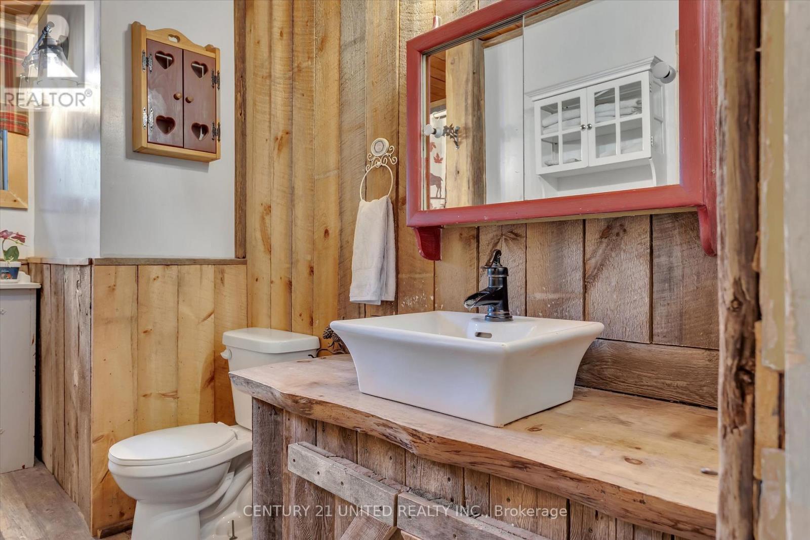 55 Northern Avenue, Trent Lakes, Ontario K0M 1A0 - Photo 22 - X12517408