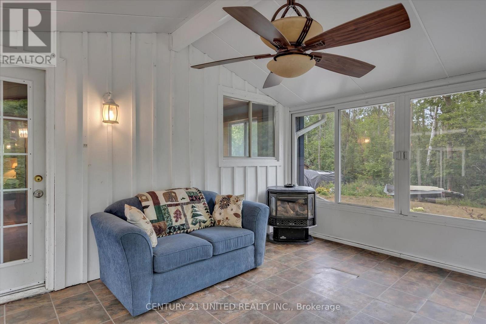 55 Northern Avenue, Trent Lakes, Ontario K0M 1A0 - Photo 26 - X12517408