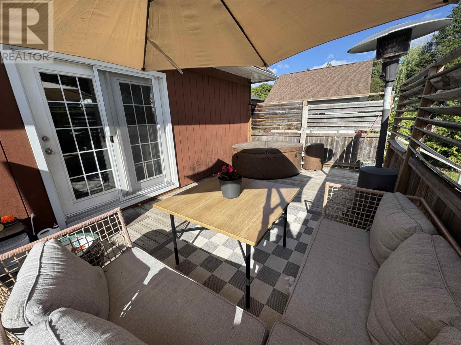 40 Westview Cres, Elliot Lake, Ontario P5A 2B2 - Photo 3 - SM253202