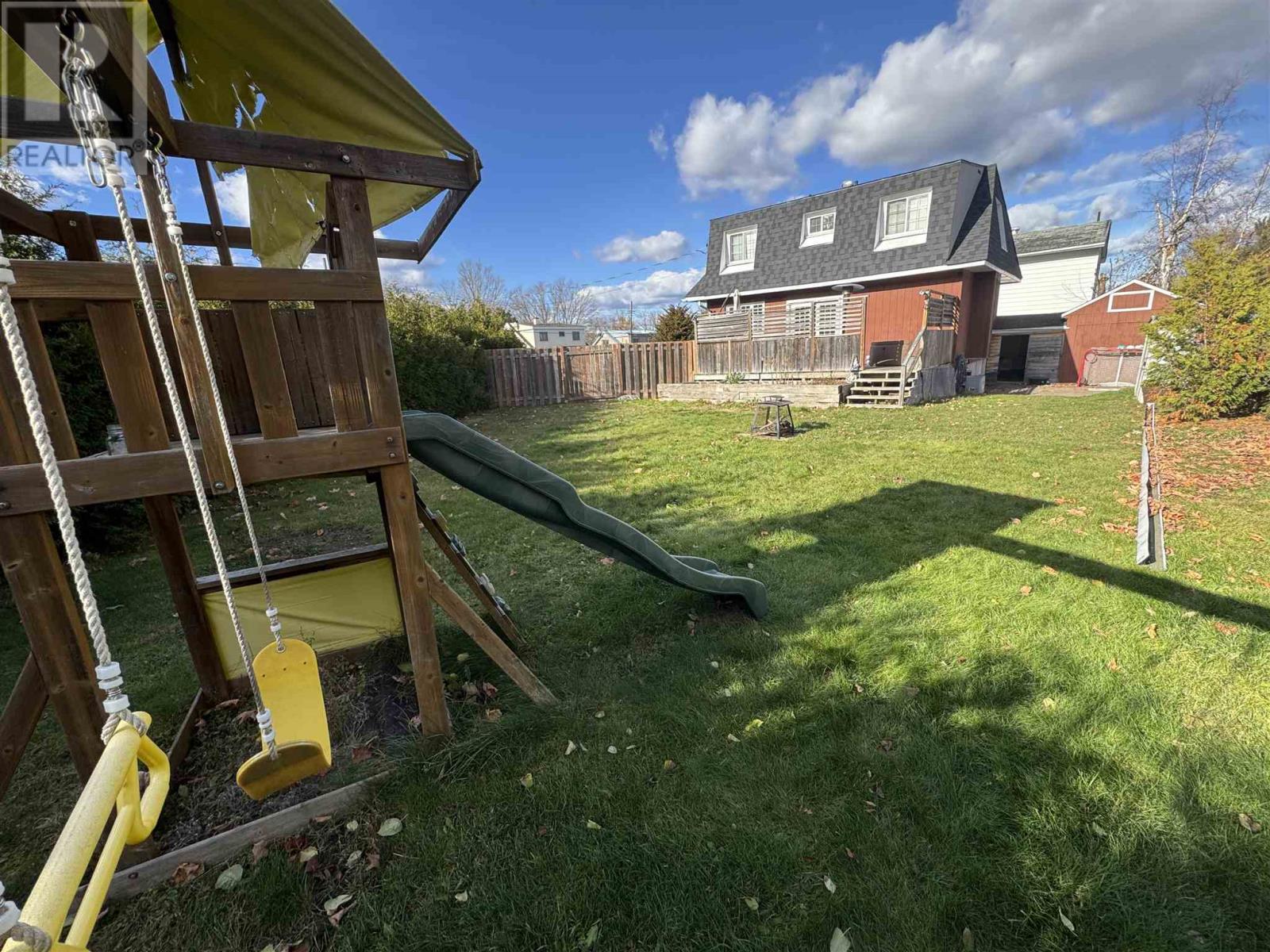 40 Westview Cres, Elliot Lake, Ontario P5A 2B2 - Photo 4 - SM253202