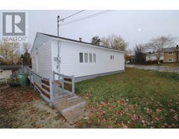 17 Main dam Road, Deer Lake, Newfoundland & Labrador