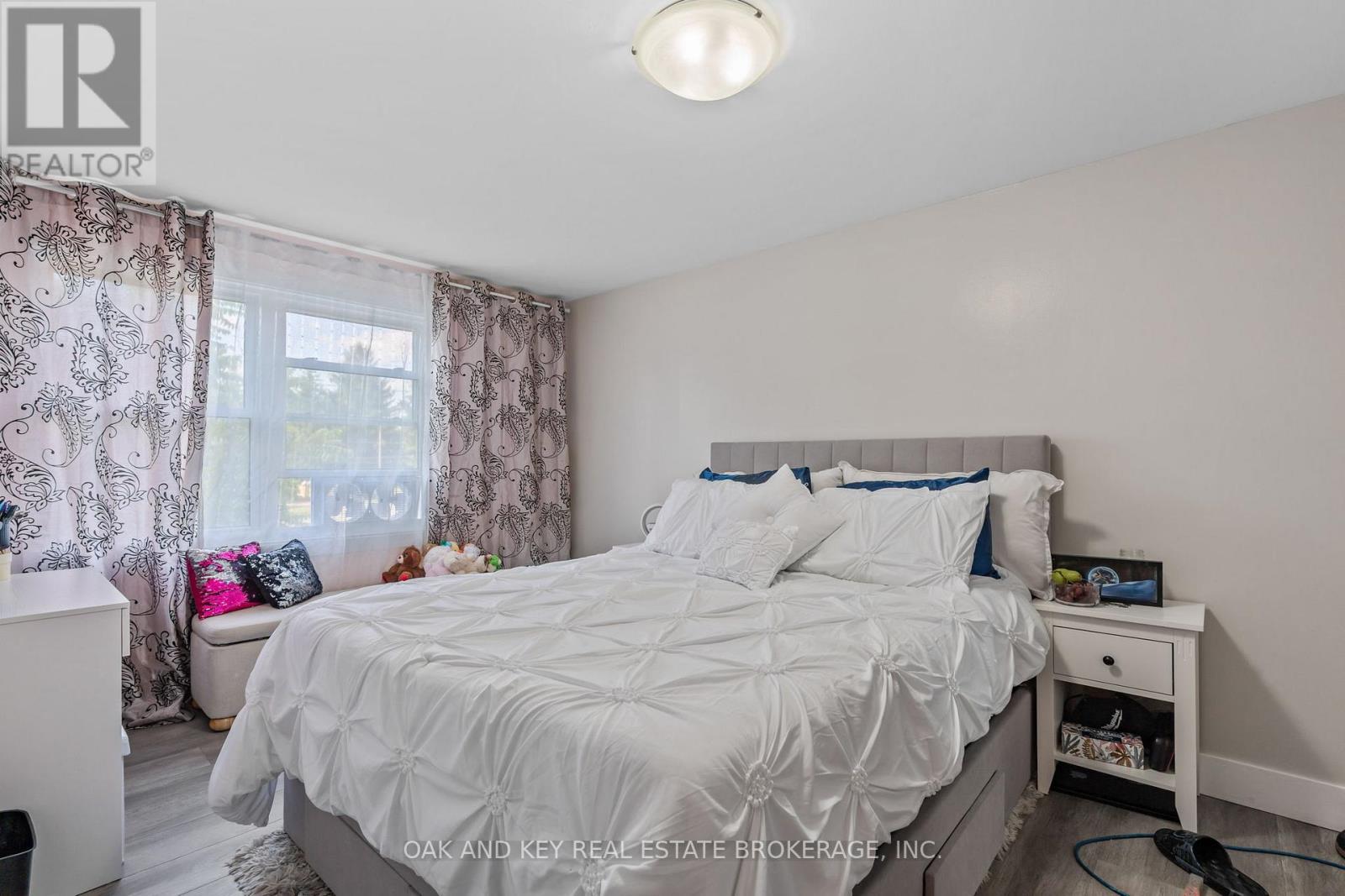 26 - 230 Clarke Road, London East (East I), Ontario  N5W 5P5 - Photo 16 - X12517306