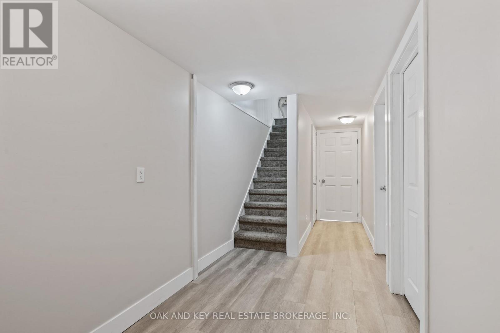 26 - 230 Clarke Road, London East (East I), Ontario  N5W 5P5 - Photo 22 - X12517306