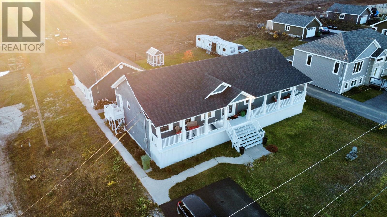 37 Grace Avenue, Deer Lake, Newfoundland & Labrador  A8A 0B6 - Photo 2 - 1292326