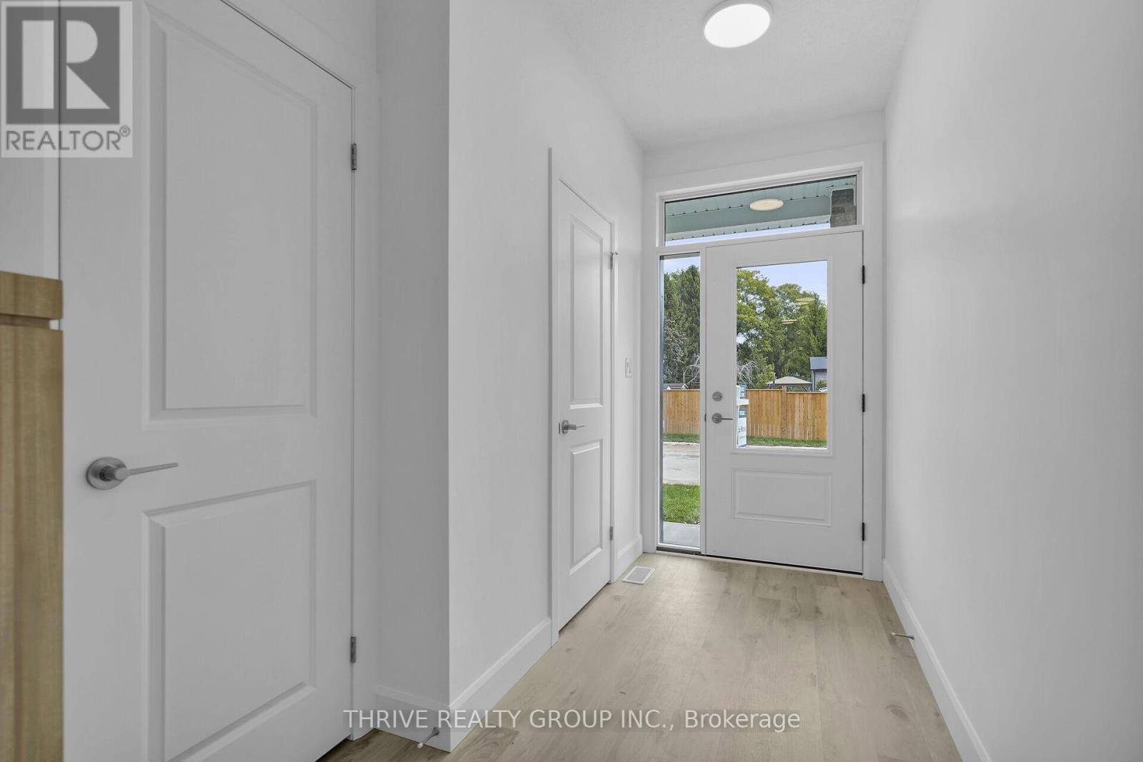 3 - 279 Hill Street, Central Elgin, Ontario  N5L 1J8 - Photo 4 - X12517344