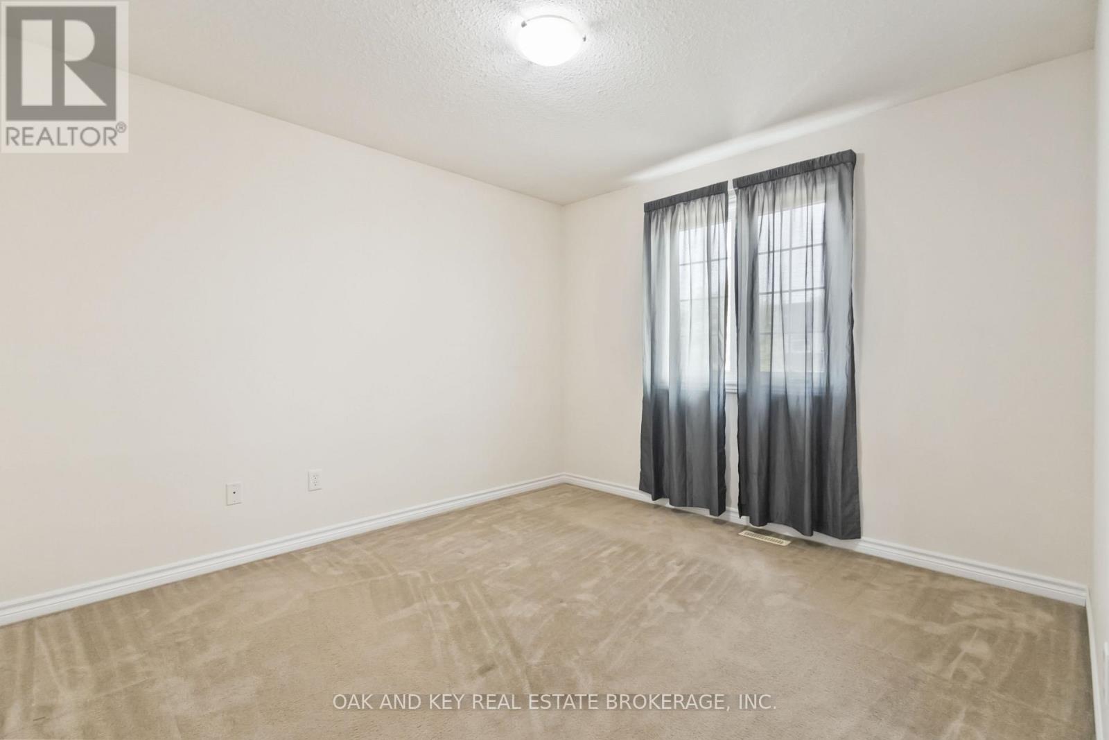 2588 Meadowgate Boulevard, London South (South U), Ontario  N6M 1L8 - Photo 30 - X12517356