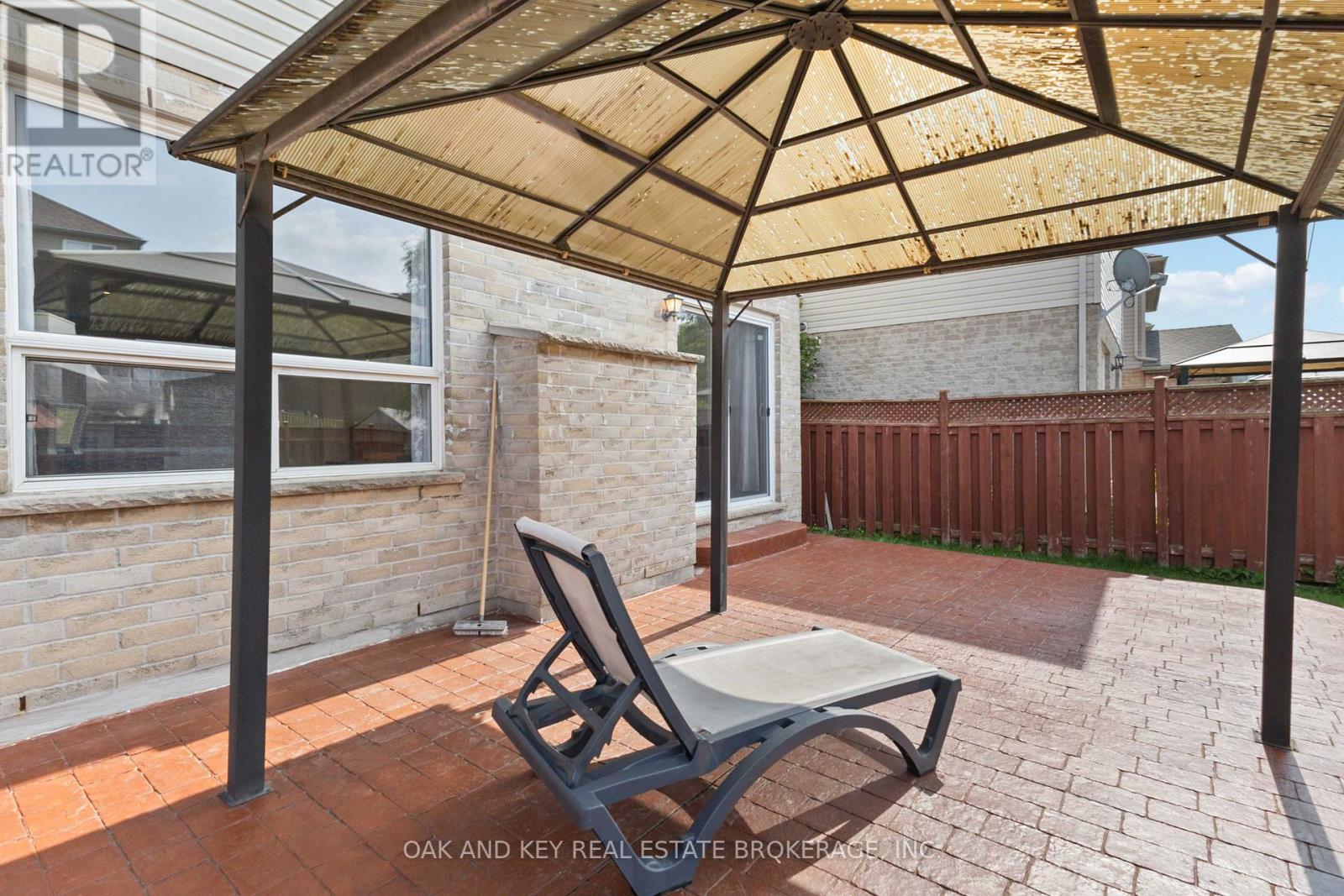 2588 Meadowgate Boulevard, London South (South U), Ontario  N6M 1L8 - Photo 40 - X12517356