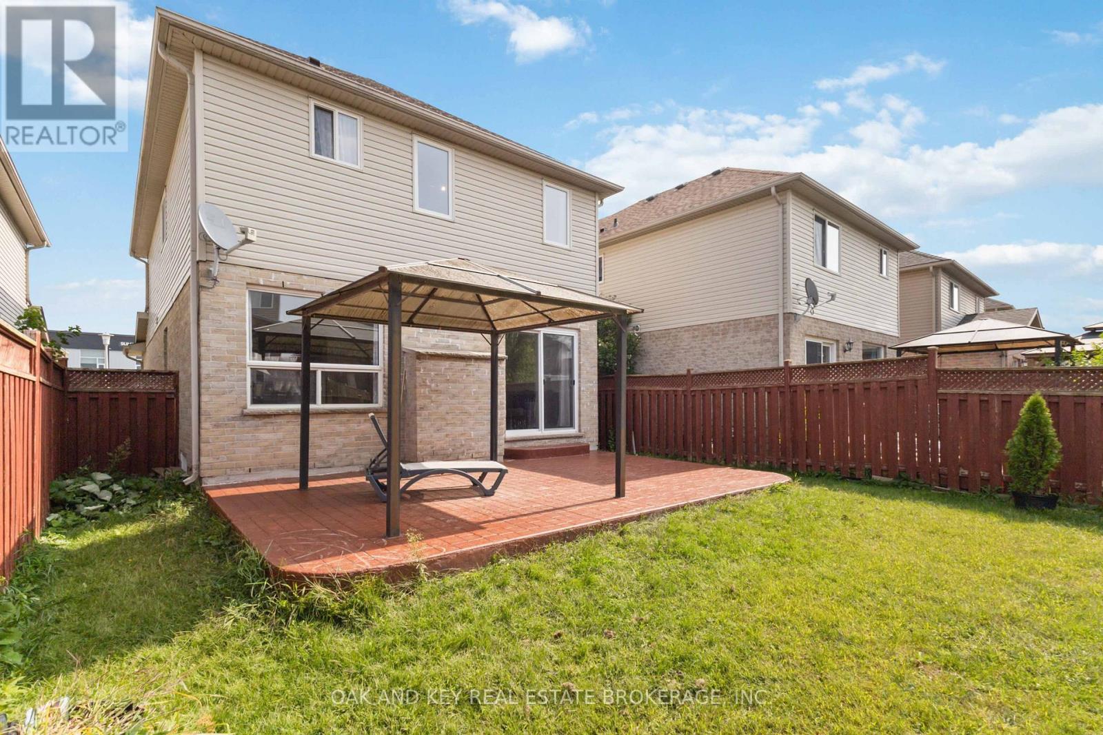 2588 Meadowgate Boulevard, London South (South U), Ontario  N6M 1L8 - Photo 48 - X12517356