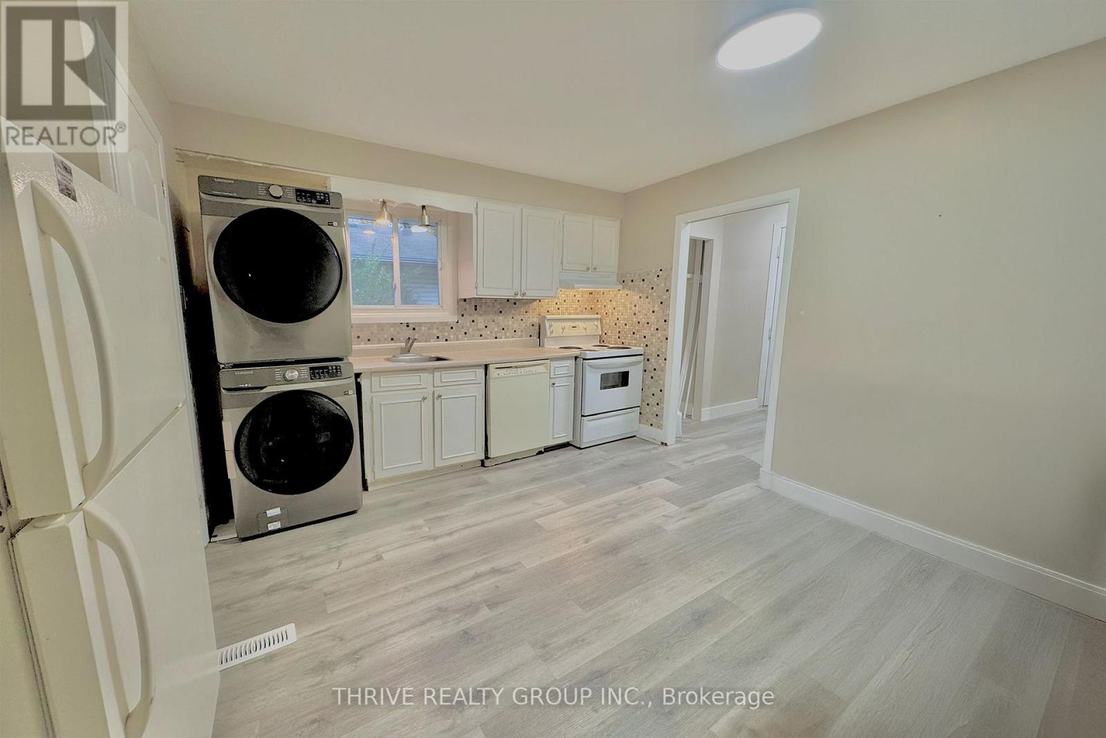 Upper - 101 Culver Crescent, London East, Ontario  N5V 3G3 - Photo 6 - X12517376