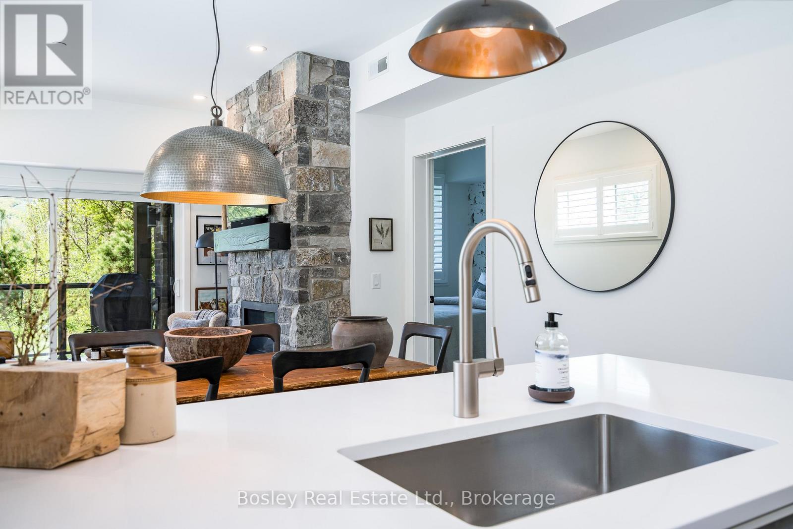 101 - 18 Beckwith Lane, Blue Mountains, Ontario L9Y 2X5 - Photo 13 - X12328454