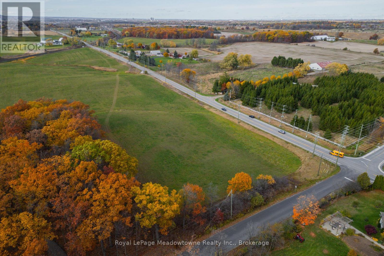 5500 No 1 Side Road, Milton, Ontario  L9T 2Y1 - Photo 2 - W12517236