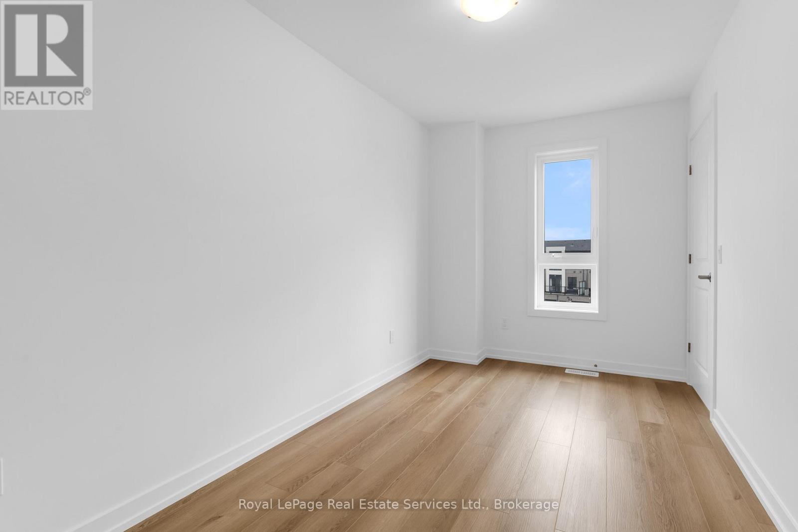 25 - 70 Kenesky Drive, Hamilton, Ontario  L8B 1Y4 - Photo 10 - X12517372