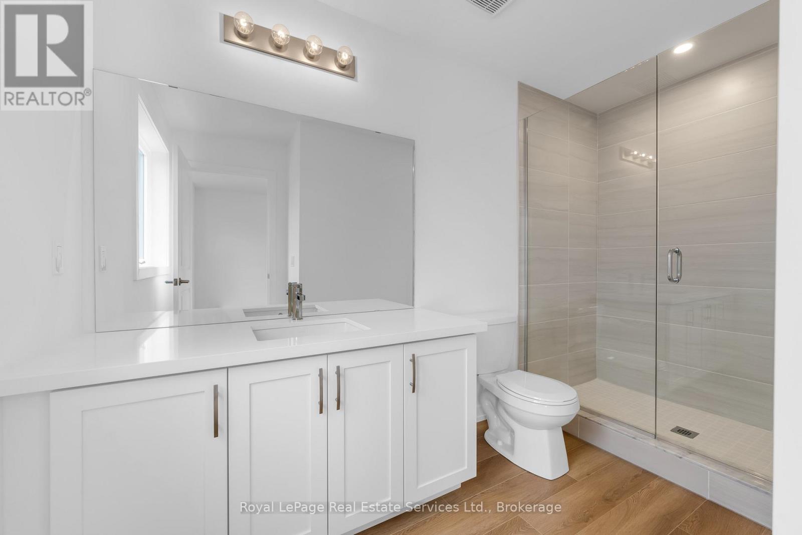 25 - 70 Kenesky Drive, Hamilton, Ontario  L8B 1Y4 - Photo 8 - X12517372