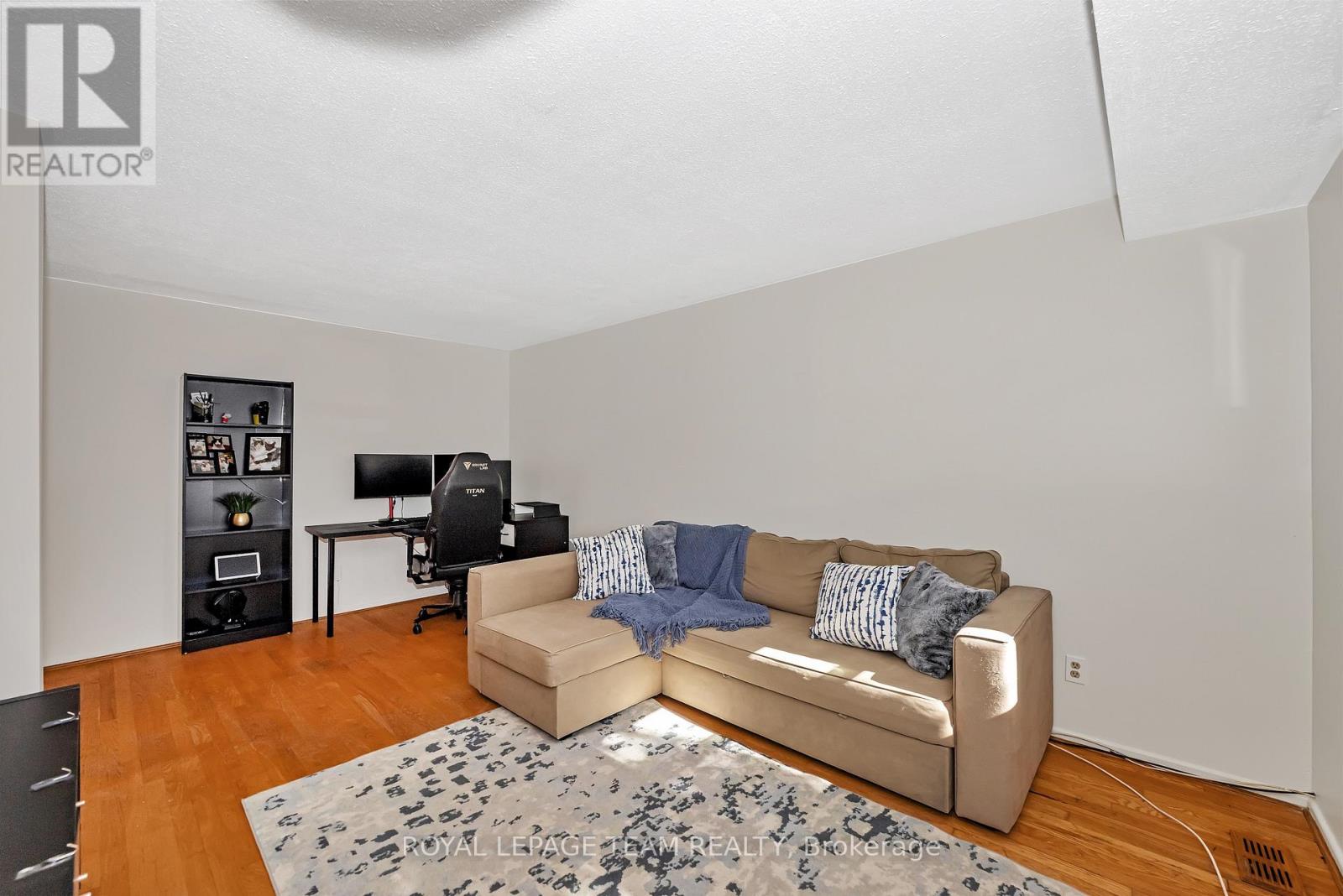 10 - 31 Malvern Drive, Ottawa, Ontario K2J 1M8 - Photo 10 - X12517322