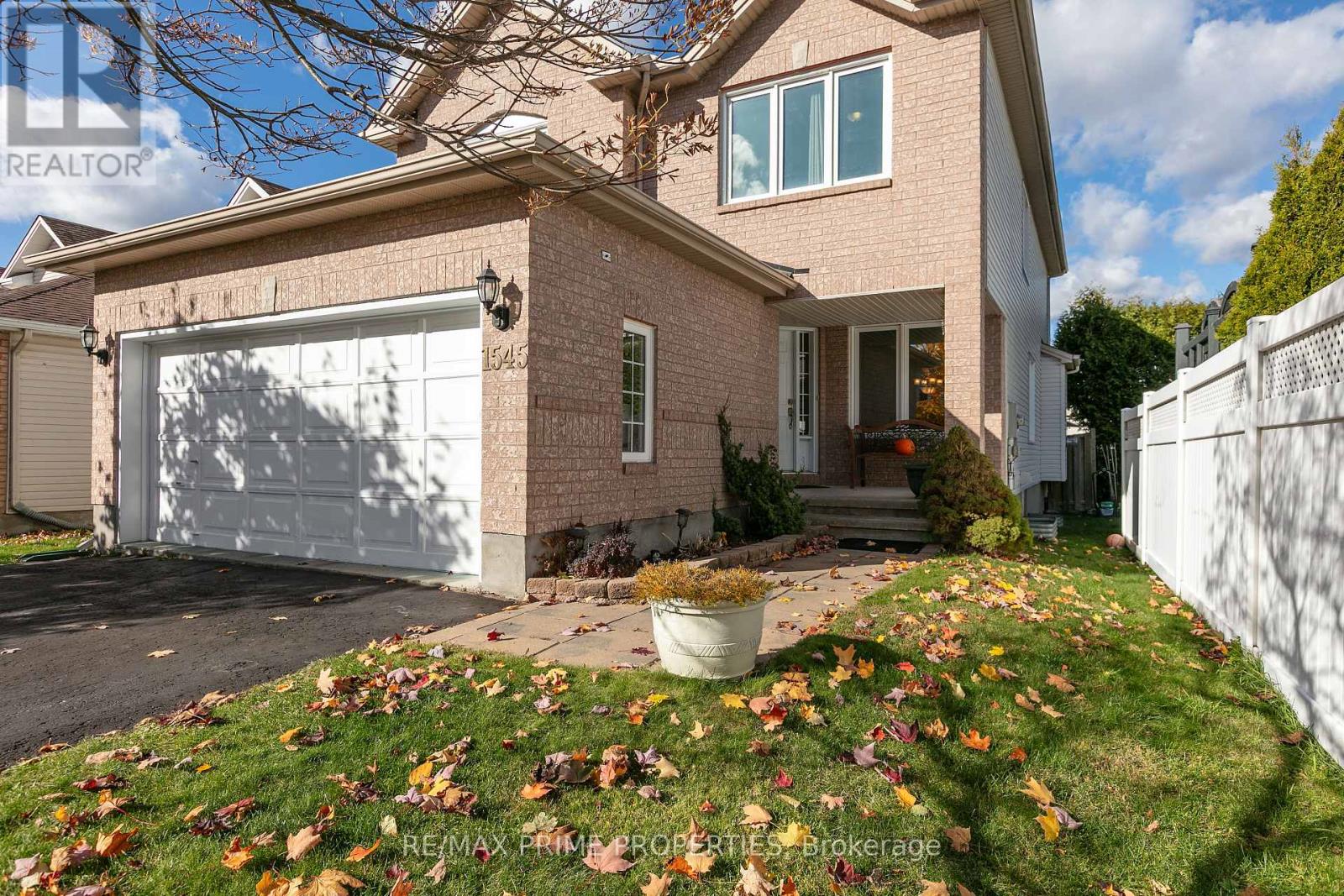 1545 Senateurs Way, Ottawa, Ontario  K4A 4A2 - Photo 2 - X12517334