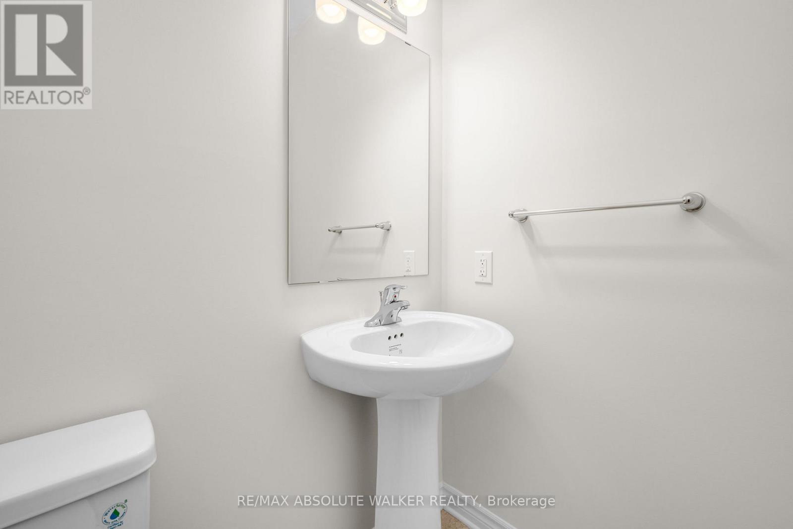 702 Du Rivage Street, Clarence-Rockland, Ontario  K4K 0K1 - Photo 13 - X12517382