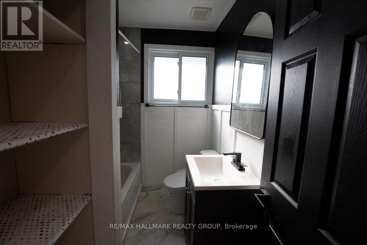 367 Princess Street W, North Bay (Central), Ontario  P1B 6C7 - Photo 9 - X12517396