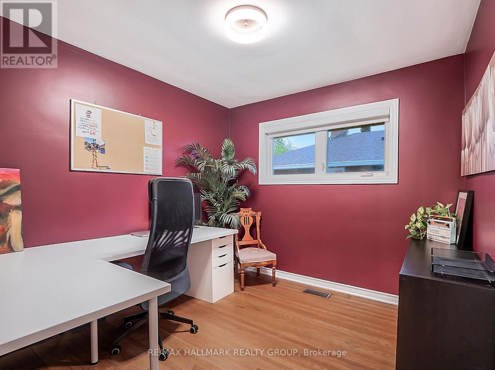 2077 Lemay Crescent, Ottawa, Ontario  K1G 2X5 - Photo 12 - X12517444