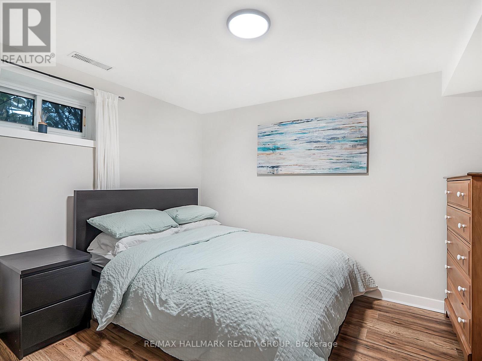 2077 Lemay Crescent, Ottawa, Ontario  K1G 2X5 - Photo 23 - X12517444