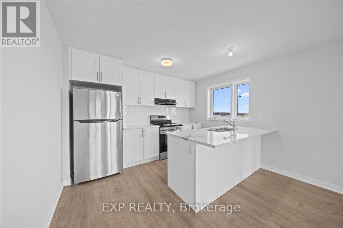 110 Parnian Private, Ottawa, Ontario  K2J 4H7 - Photo 12 - X12517466