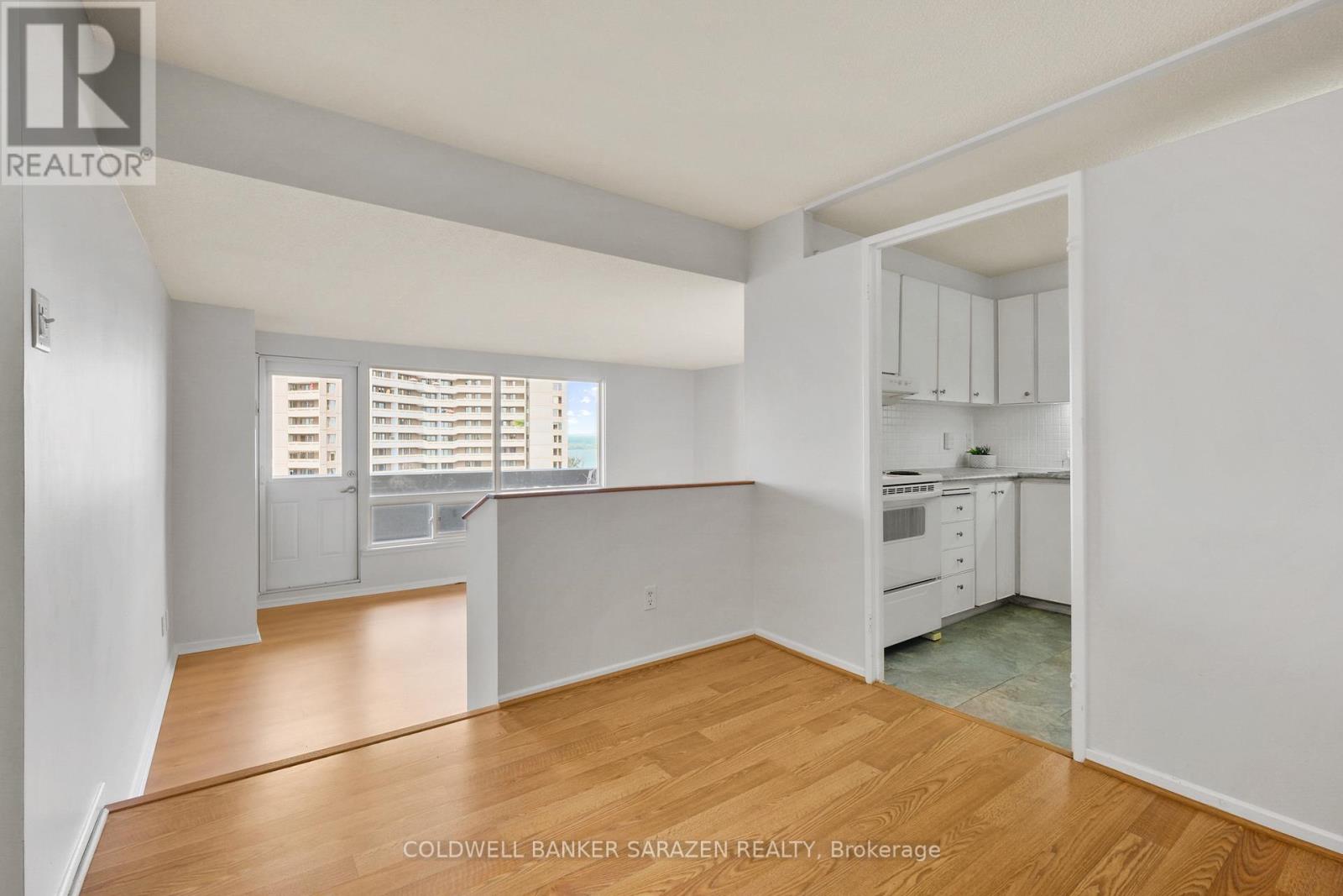 1115 - 1100 Ambleside Drive, Ottawa, Ontario K2B 8G6 - Photo 8 - X12517482