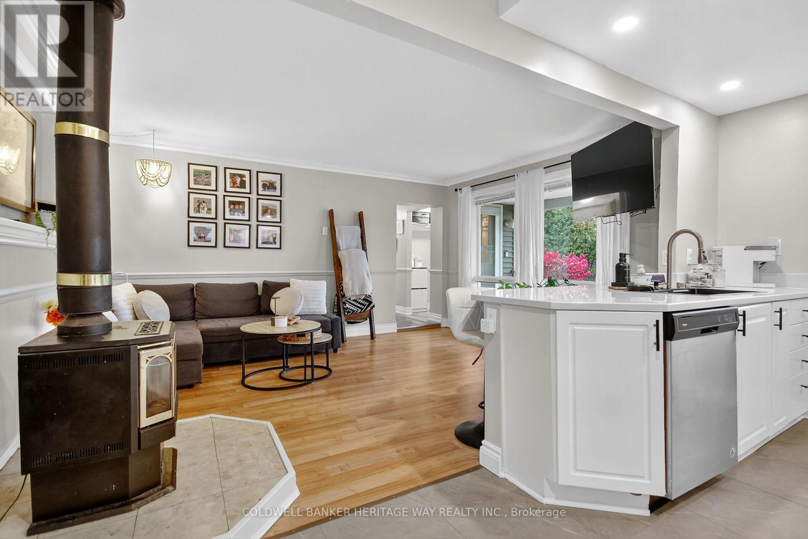 110 Elm Avenue, Beckwith, Ontario  K7C 0C4 - Photo 12 - X12517504