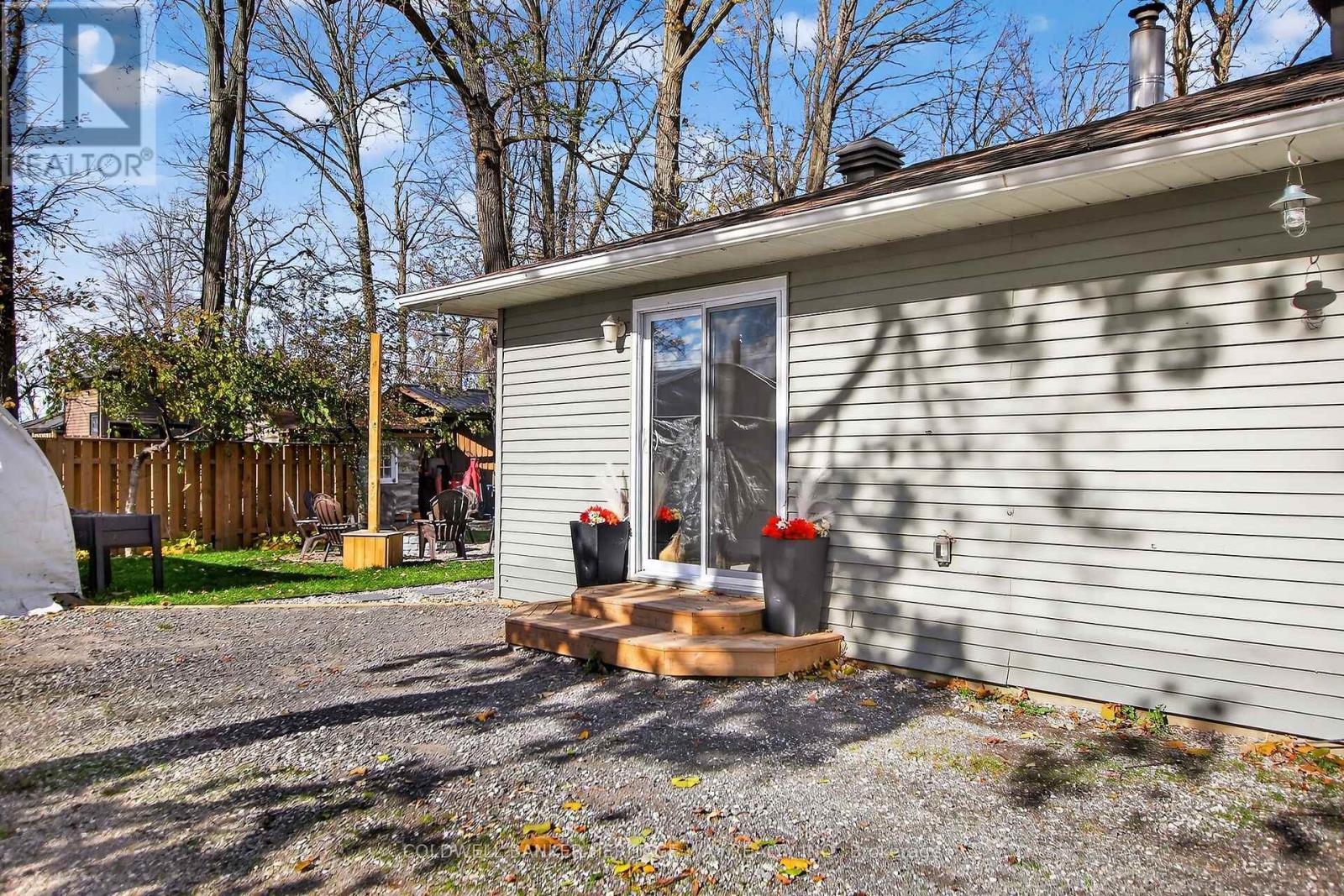 110 Elm Avenue, Beckwith, Ontario  K7C 0C4 - Photo 4 - X12517504