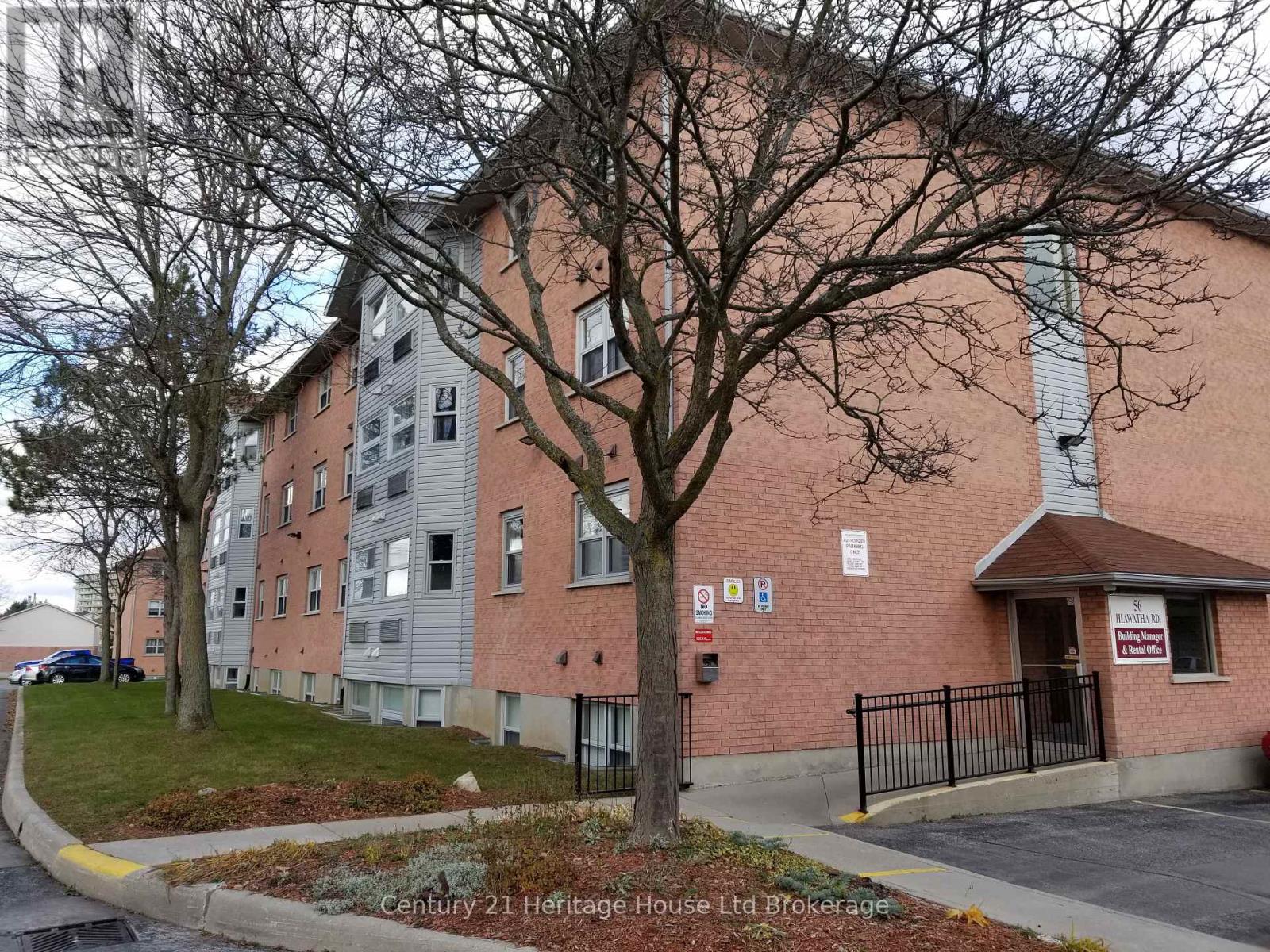 46 - 56 Hiawatha Road, Woodstock (Woodstock - North), Ontario  N4T 1P2 - Photo 2 - X12517298