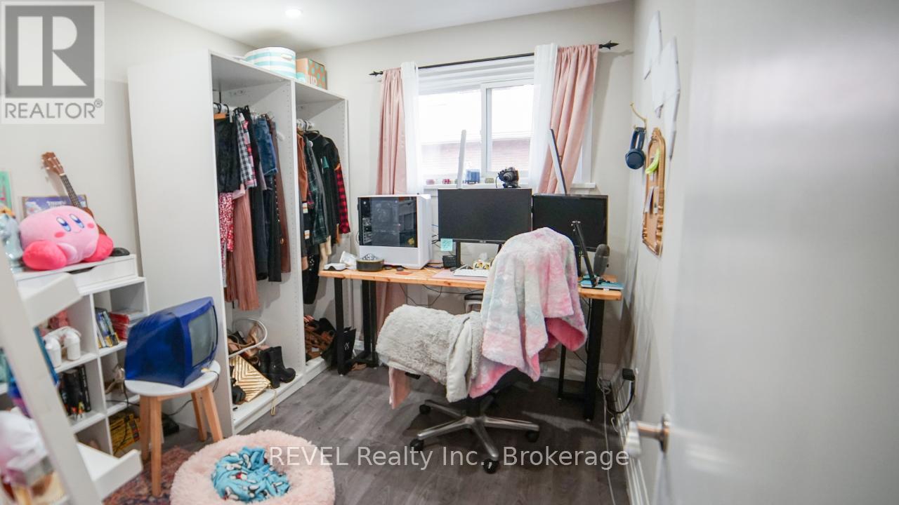 510 Lloyd Avenue, Welland (Prince Charles), Ontario  L3C 2Z5 - Photo 13 - X12517284