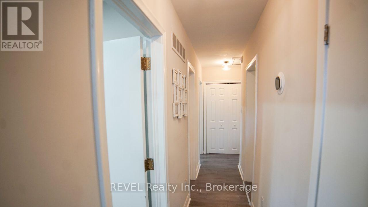 510 Lloyd Avenue, Welland (Prince Charles), Ontario  L3C 2Z5 - Photo 14 - X12517284