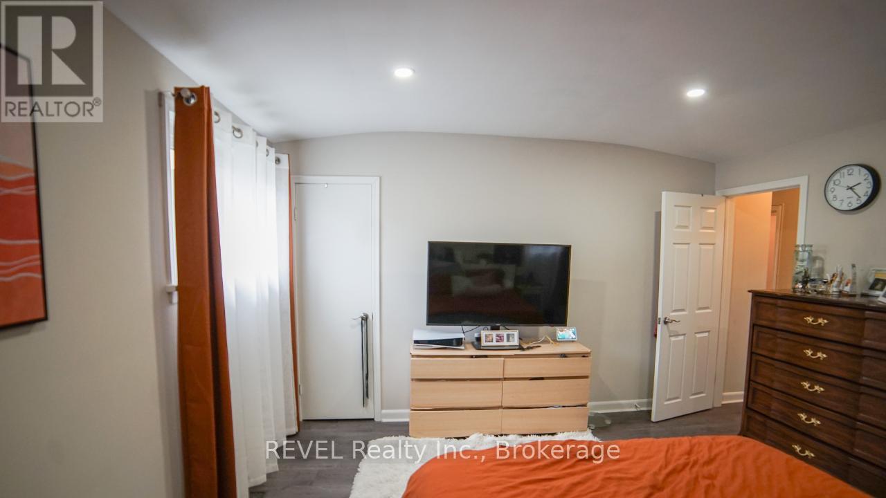 510 Lloyd Avenue, Welland (Prince Charles), Ontario  L3C 2Z5 - Photo 22 - X12517284