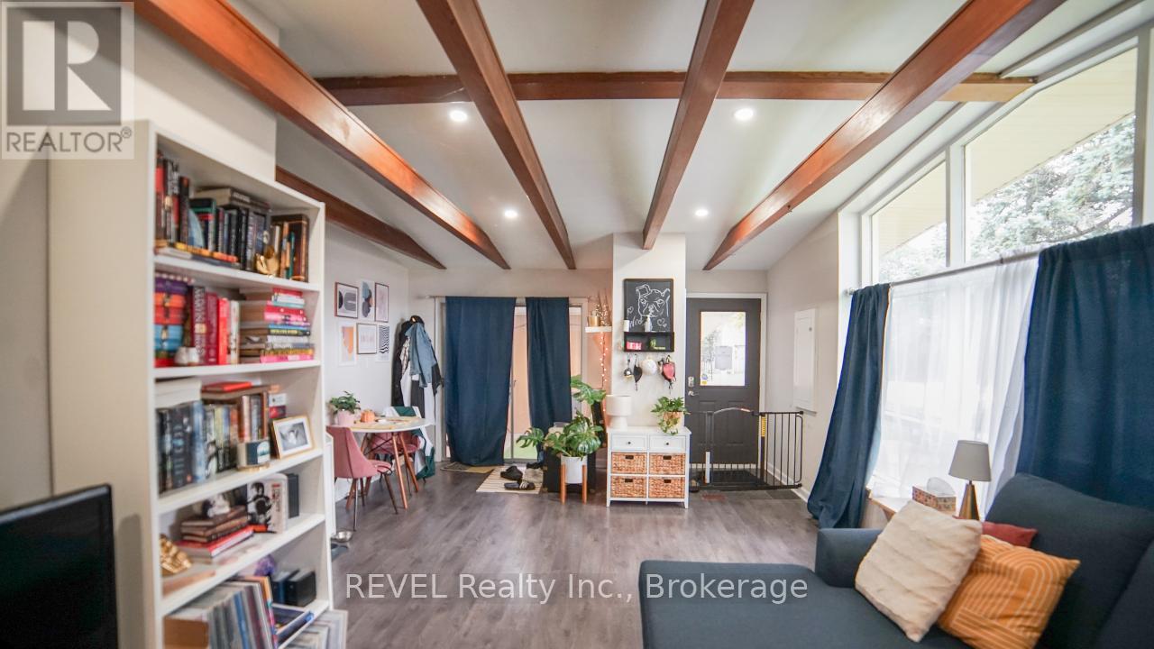 510 Lloyd Avenue, Welland (Prince Charles), Ontario  L3C 2Z5 - Photo 9 - X12517284