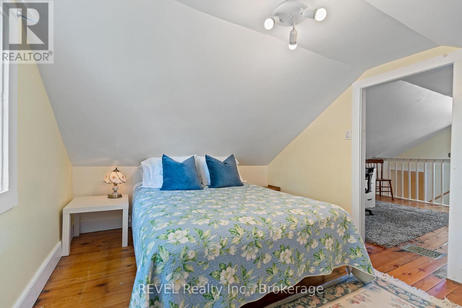 1555 Merrittville Highway, Thorold (Hurricane/merrittville), Ontario  L3B 5N5 - Photo 20 - X12517348