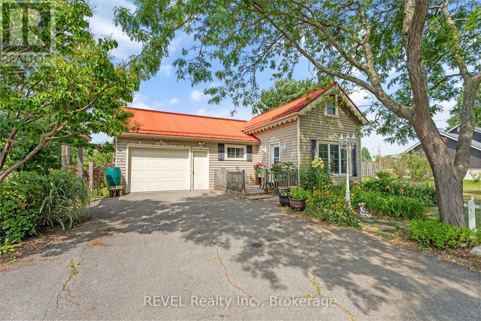 1555 Merrittville Highway, Thorold (Hurricane/merrittville), Ontario  L3B 5N5 - Photo 26 - X12517348