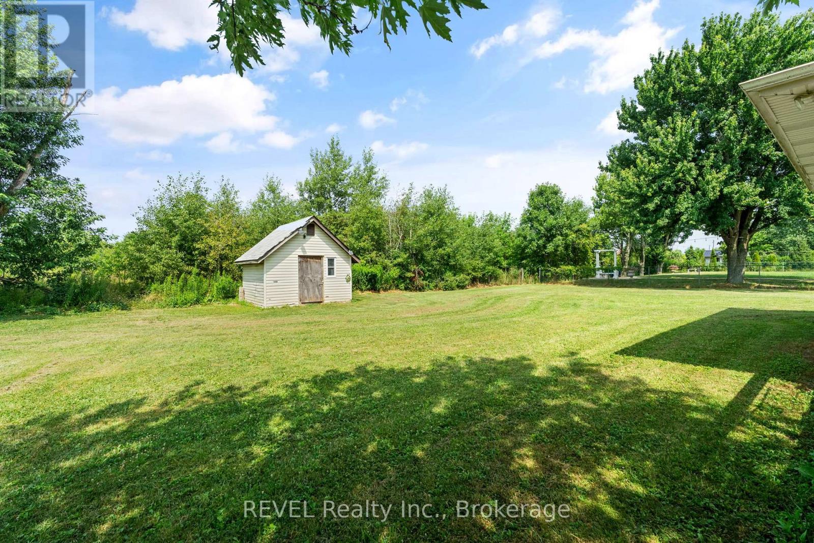 1555 Merrittville Highway, Thorold (Hurricane/merrittville), Ontario  L3B 5N5 - Photo 33 - X12517348