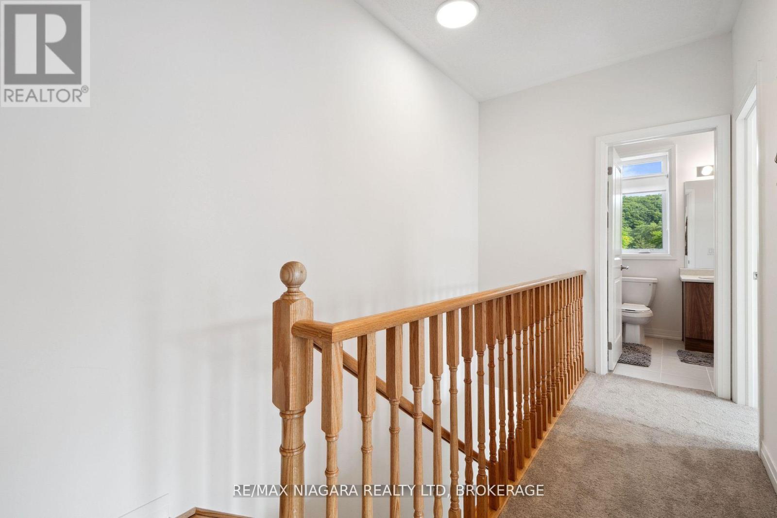 2 Sidney Rose Common N, St. Catharines, Ontario L2T 0B3 - Photo 12 - X12517386