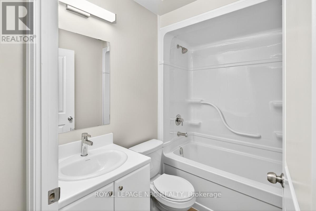 223 - 50 Herrick Avenue, St. Catharines, Ontario  L2P 2T9 - Photo 6 - X12517414