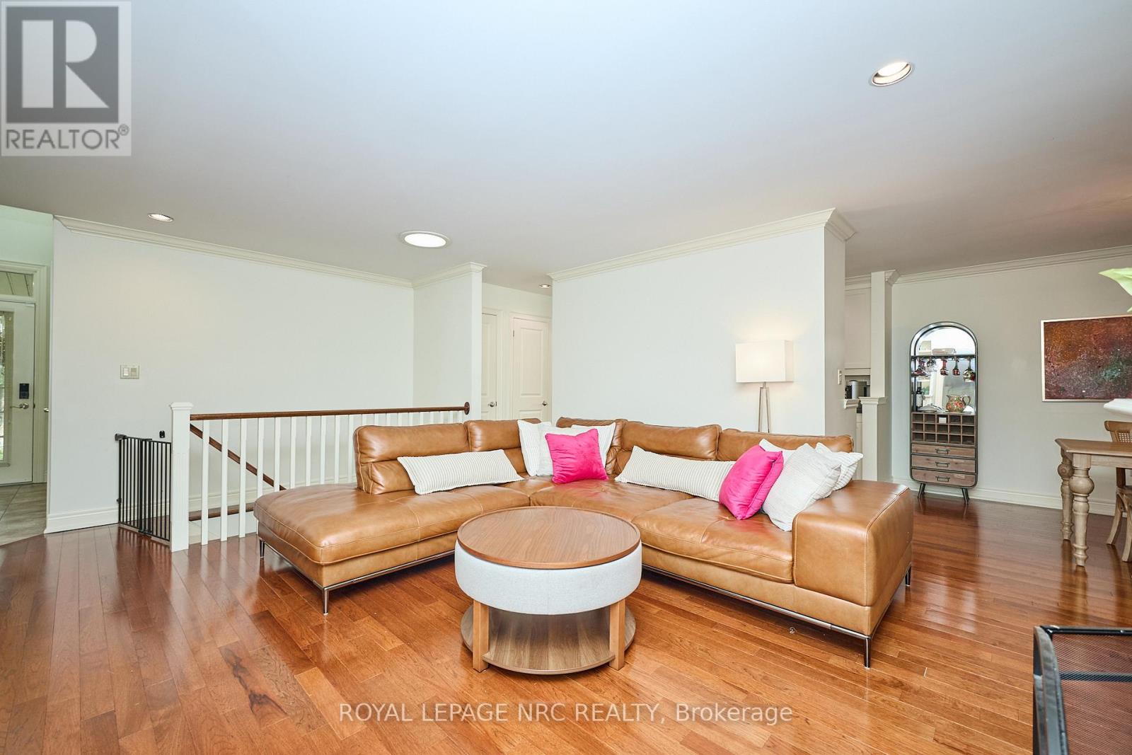 330 John Street W, Niagara-On-The-Lake, Ontario  L0S 1J0 - Photo 15 - X12517464