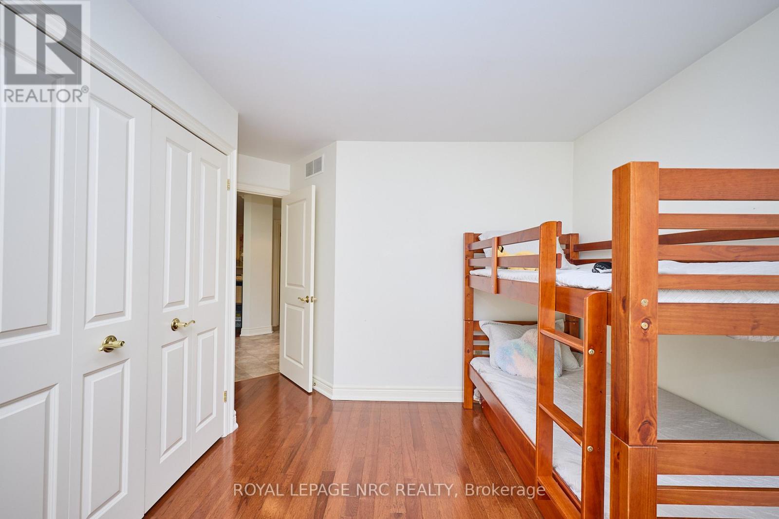 330 John Street W, Niagara-On-The-Lake, Ontario  L0S 1J0 - Photo 22 - X12517464