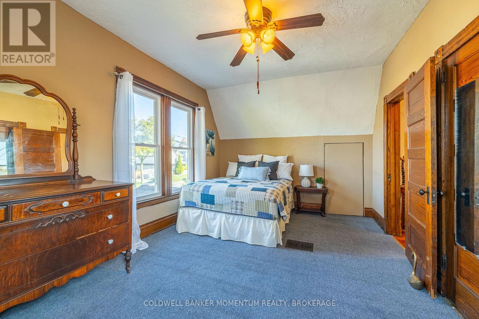 34 Almond Street, St. Catharines (Secord Woods), Ontario  L2T 1E9 - Photo 27 - X12517484