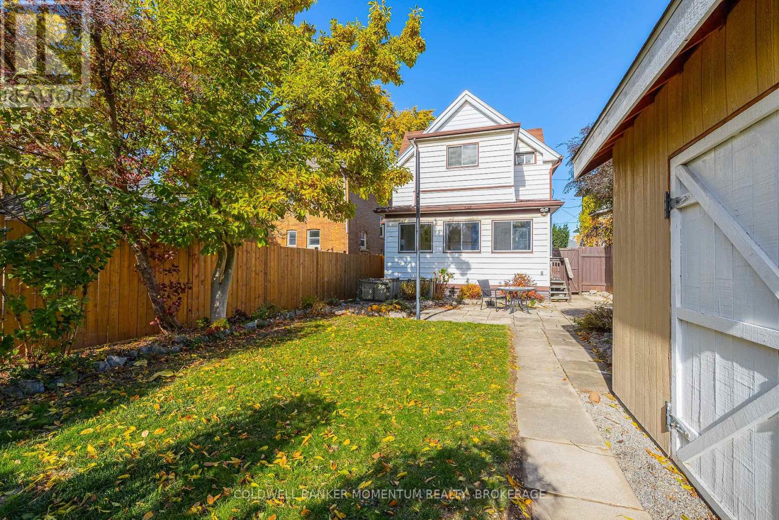 34 Almond Street, St. Catharines (Secord Woods), Ontario  L2T 1E9 - Photo 38 - X12517484