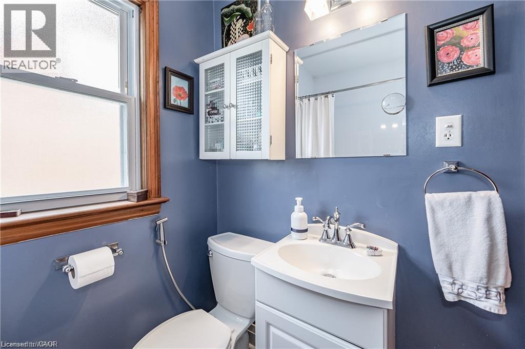 270 Mansion Street, Kitchener, Ontario  N2H 2K7 - Photo 13 - 40786151