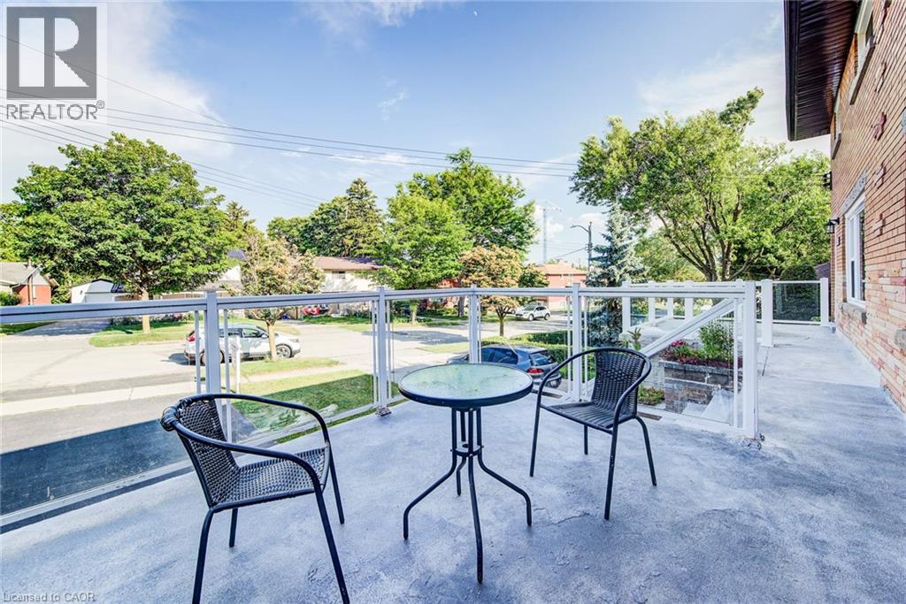 Property at 124 WILFRED Avenue image 4