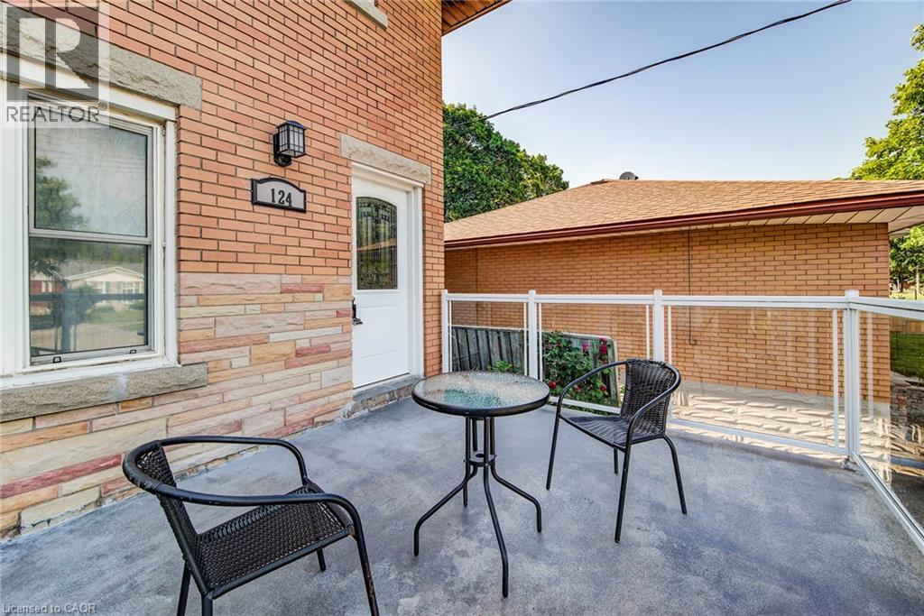 Property at 124 WILFRED Avenue image 3