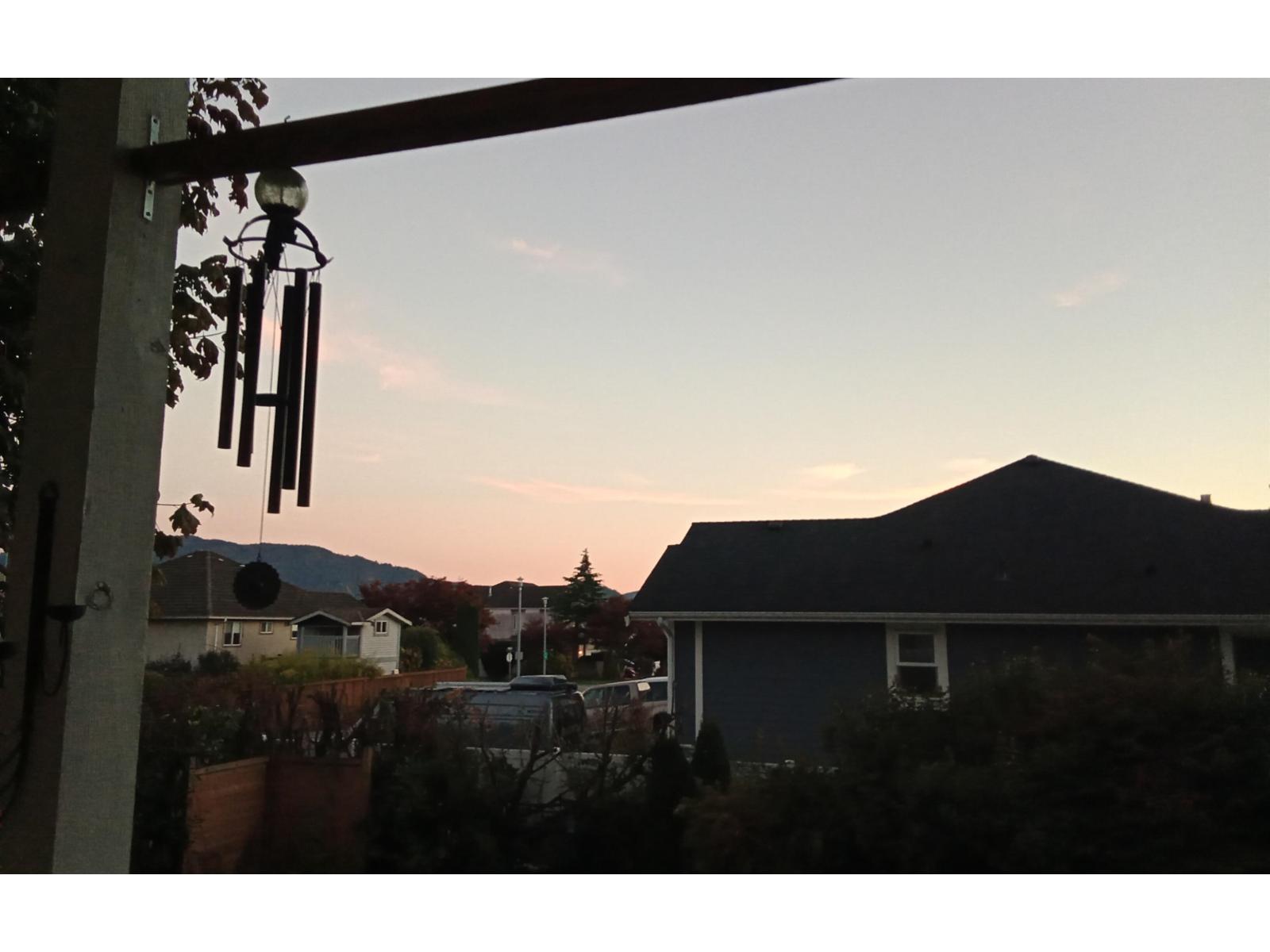 8187 Coleman Street, Mission, British Columbia V2V 6R6 - Photo 37 - R3047897