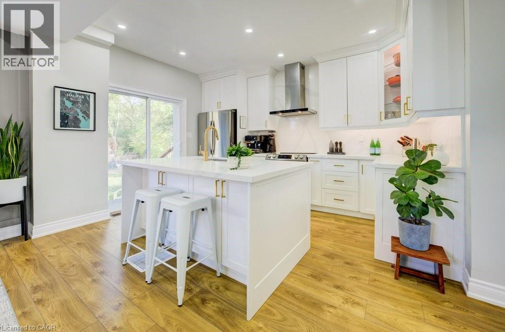 160 Homewood Avenue, Kitchener, Ontario  N2M 1W9 - Photo 1 - 40778665