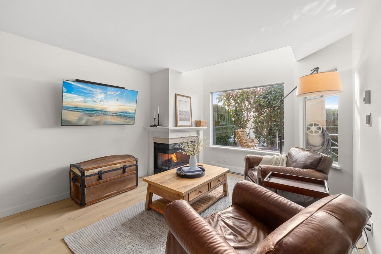 103 1225 MERKLIN STREET, White Rock, British Columbia