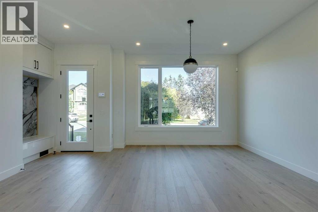 Property at 2015 23 Avenue NW image 5