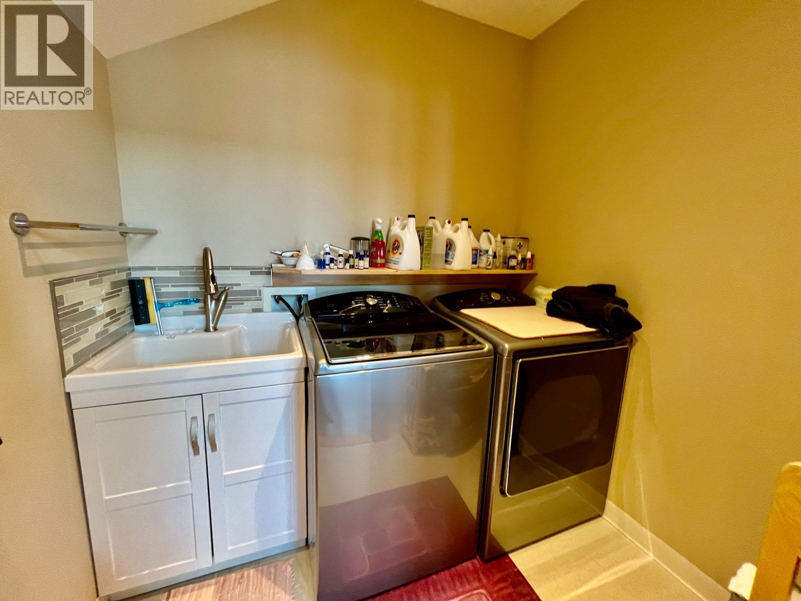 3506 Oceanview Drive, Daajing Giids City, British Columbia  V0T 1S0 - Photo 28 - R3028288